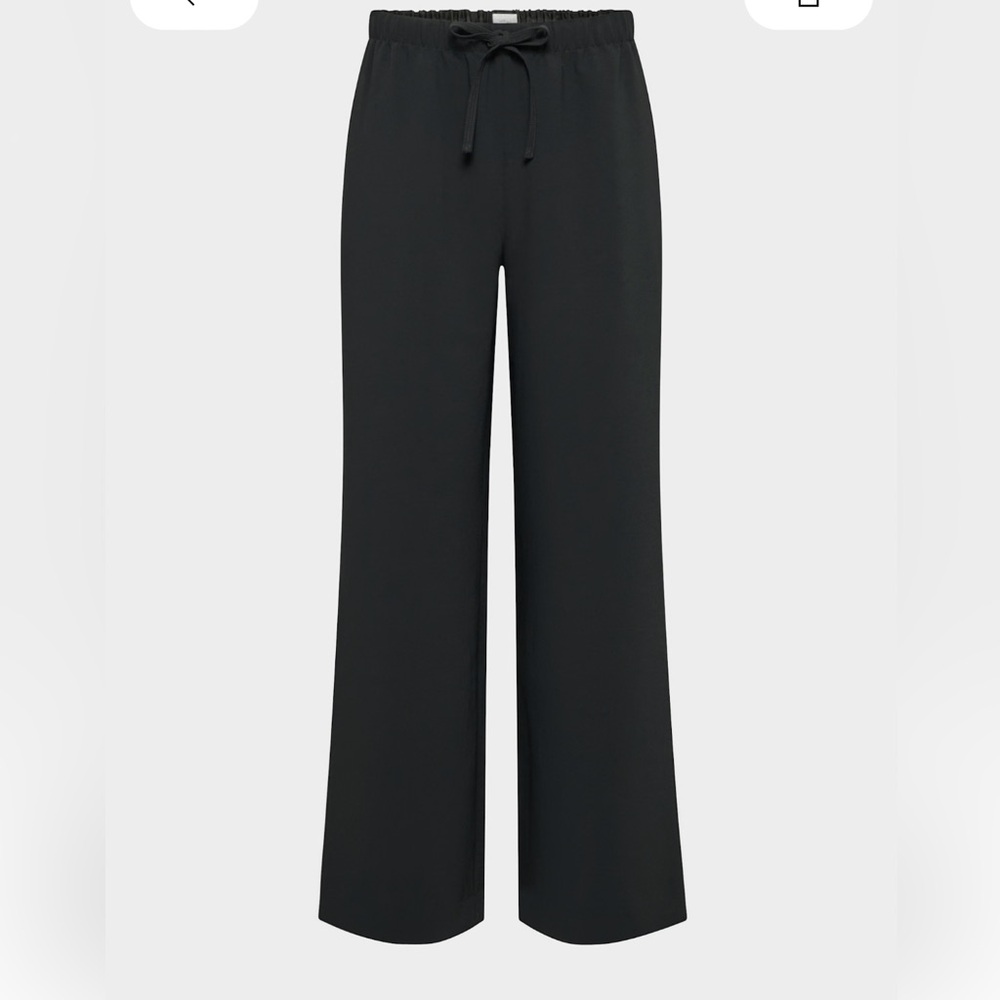 NWT Aritzia Black Lodge Pants